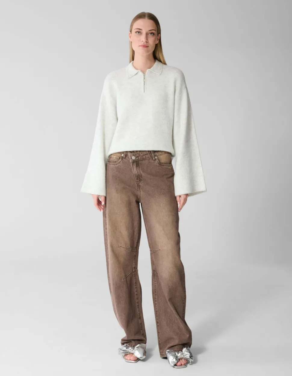 Asymmetric Barrel Fit Jeans Washed Bruin
