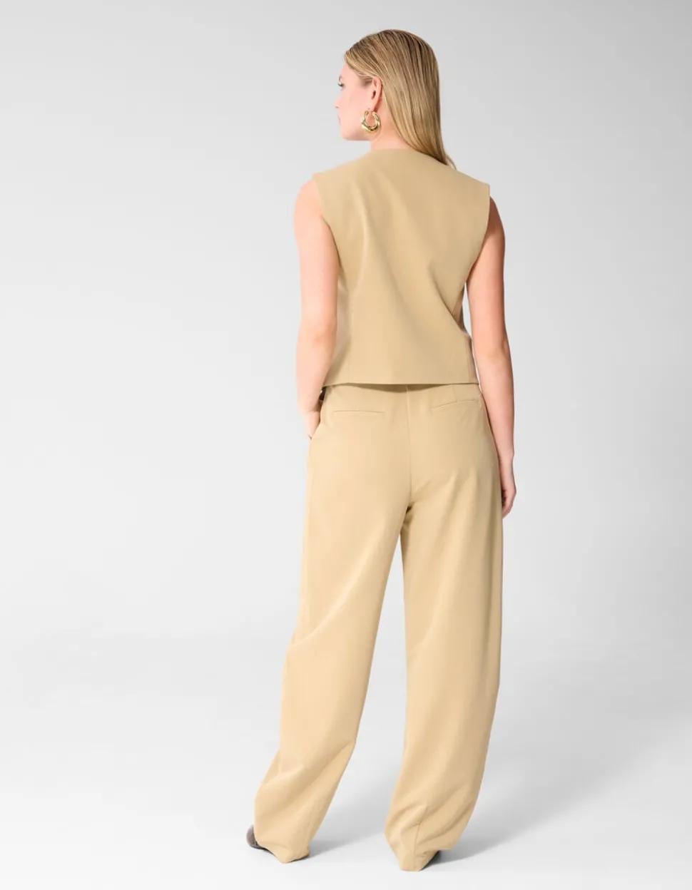 Asymmetrisch Gilet Zand