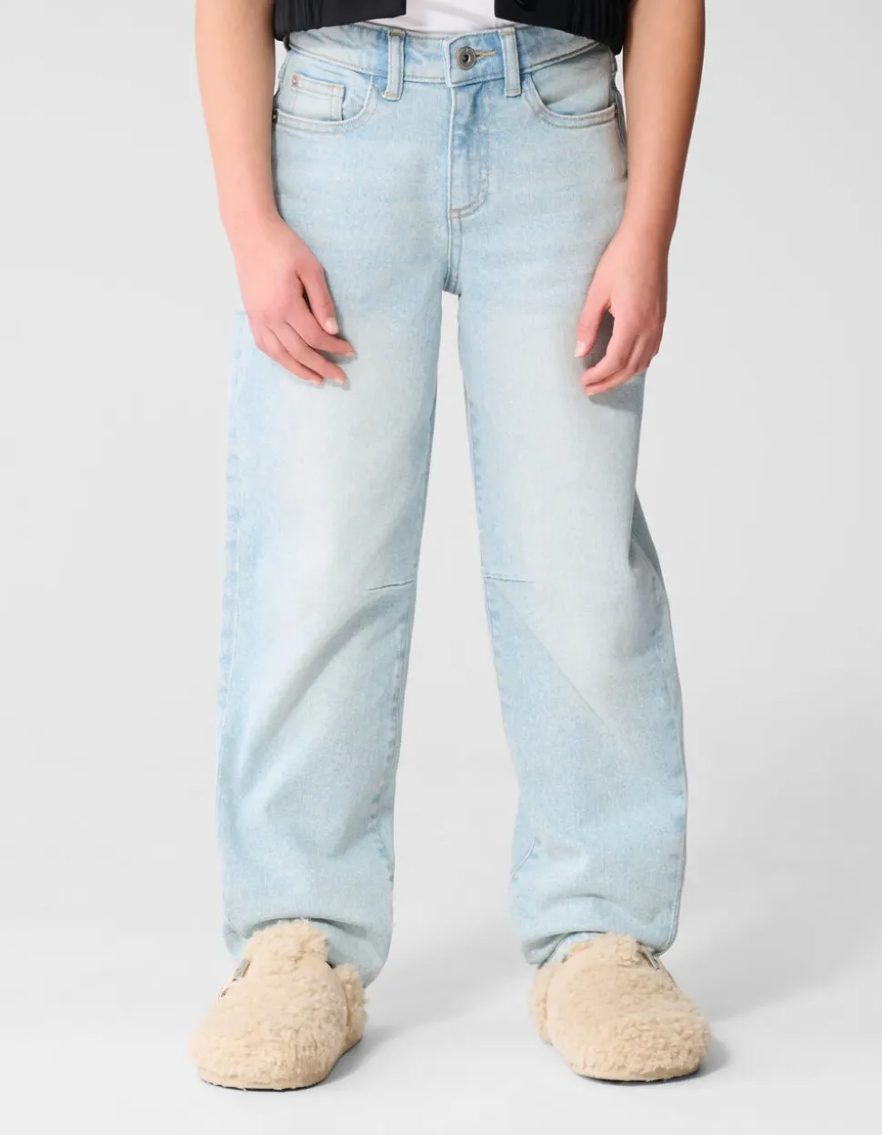 Barrel Fit Jeans Bleached