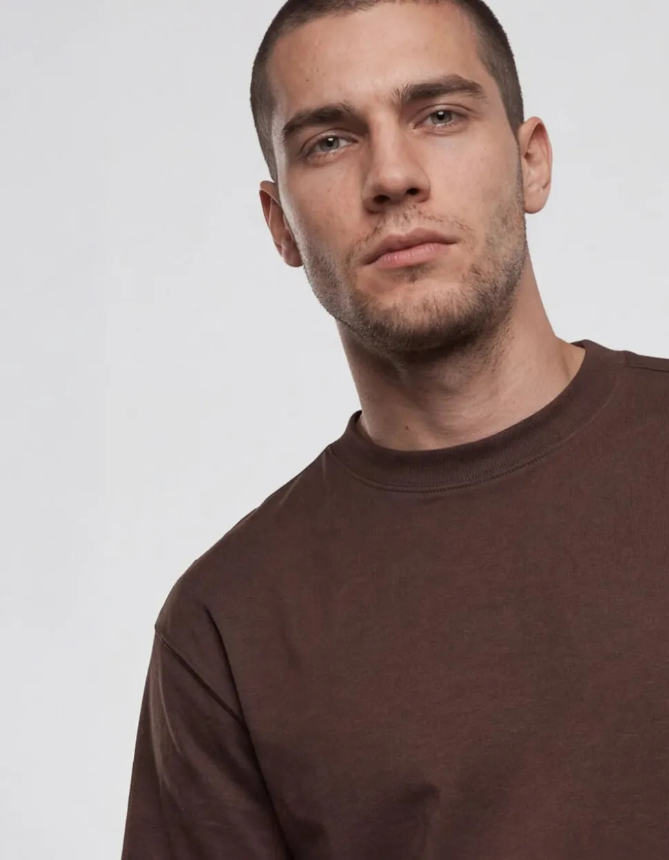 Basis Label T-shirt Donkerbruin