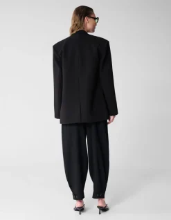 Big Shoulder Blazer Zwart By Lonneke