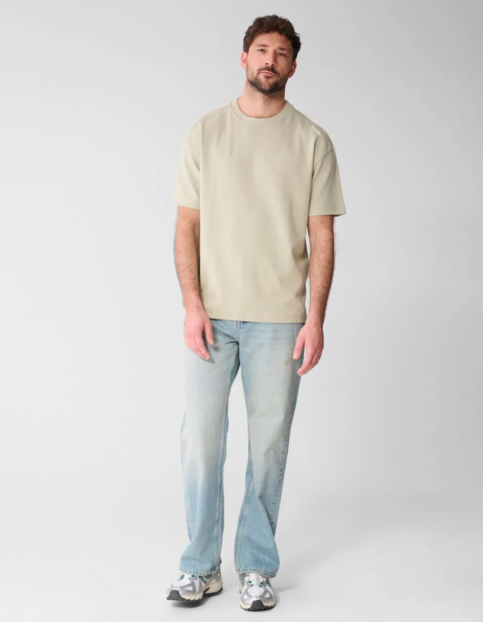 Destroy Relaxed Fit Jeans Bleached L32