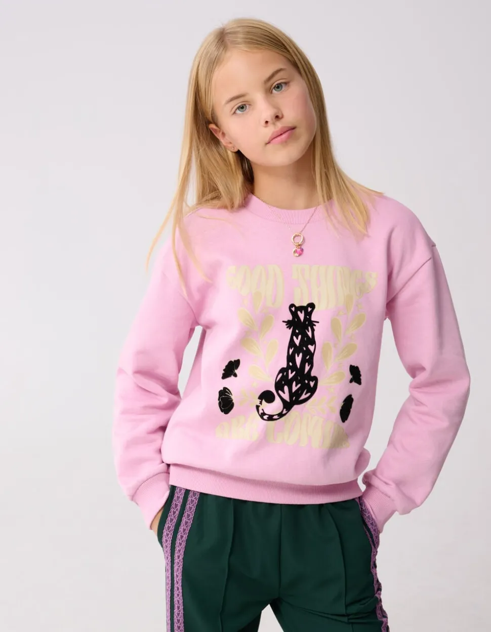 Good Things Artwork Sweater Lichtroze