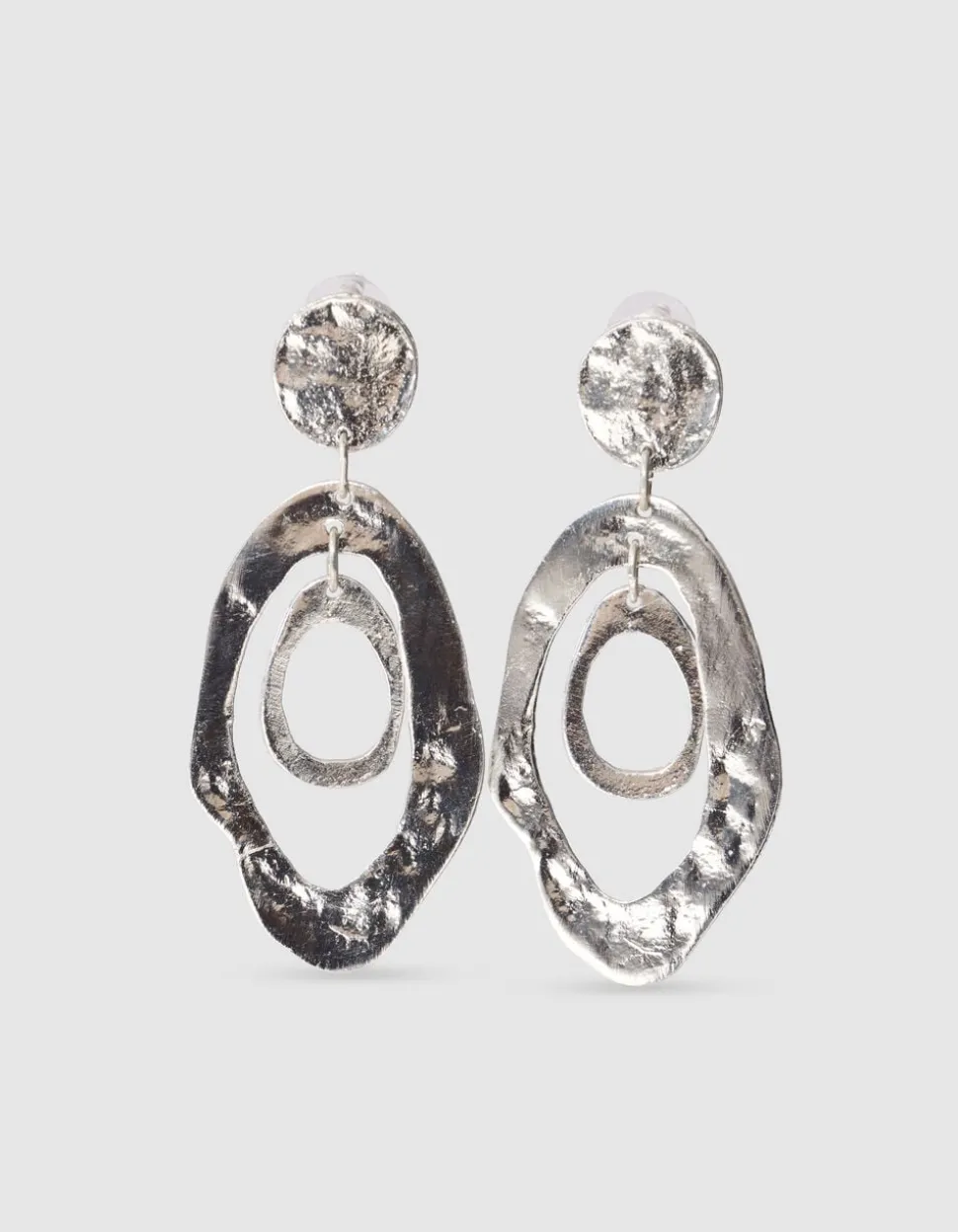 Hammerd Oval Oorbellen Zilver