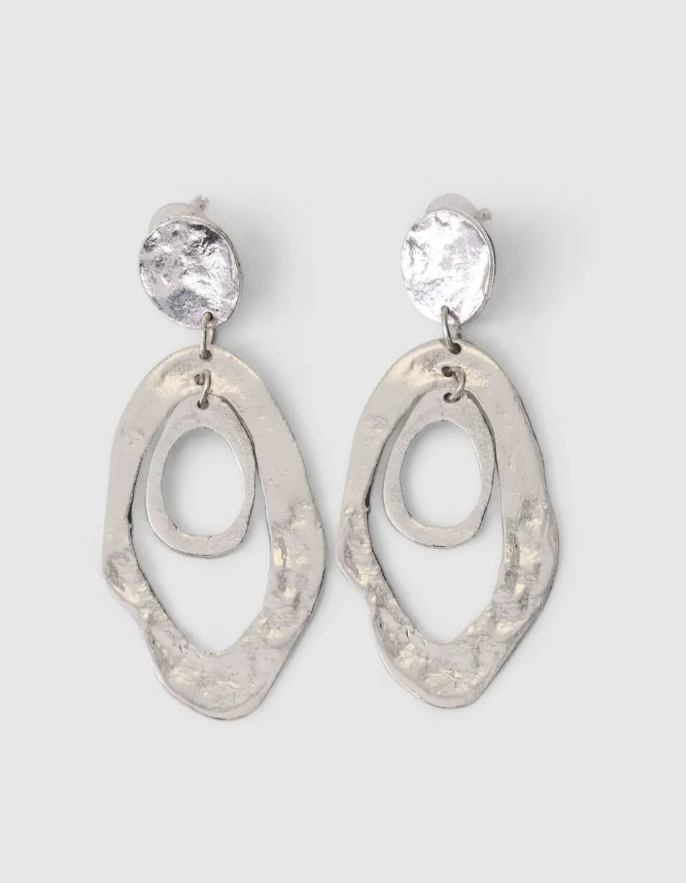 Hammerd Oval Oorbellen Zilver