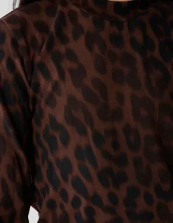 Leopard Longsleeve Top Bruin