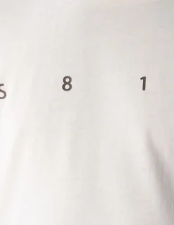 Minimal Artwork T-shirt Gebroken Wit