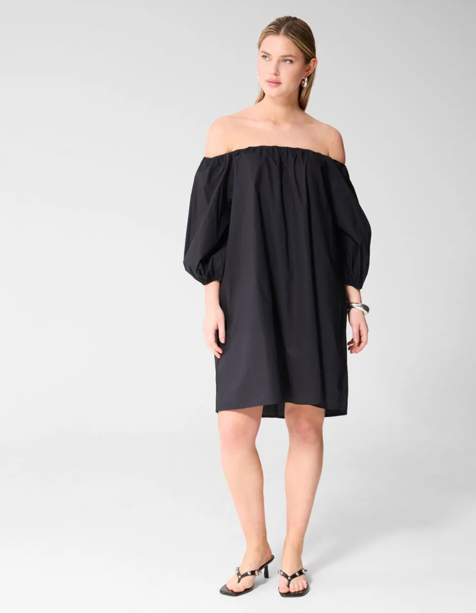 Off Shoulder Mini Jurk Zwart