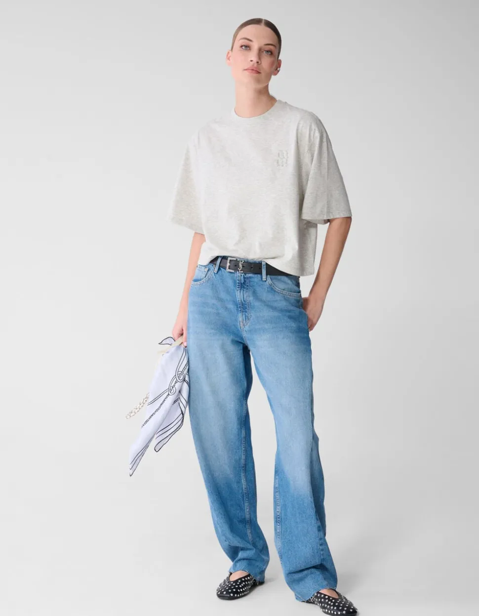 Oversized Logo T-shirt Lichtgrijs By Mieke