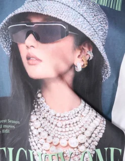 Oversized Pearl Magazine T-shirt Wit