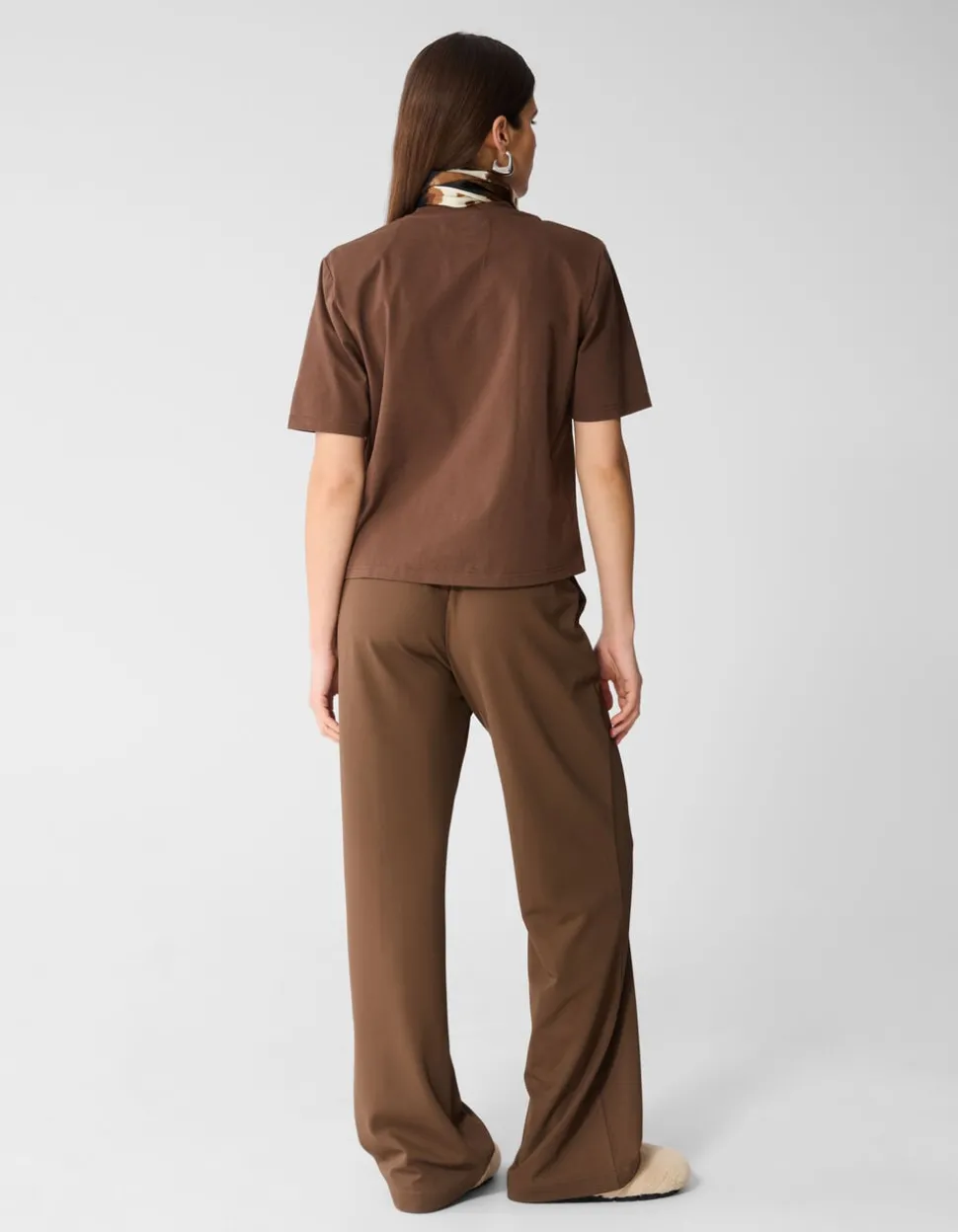 Padded T-shirt Bruin