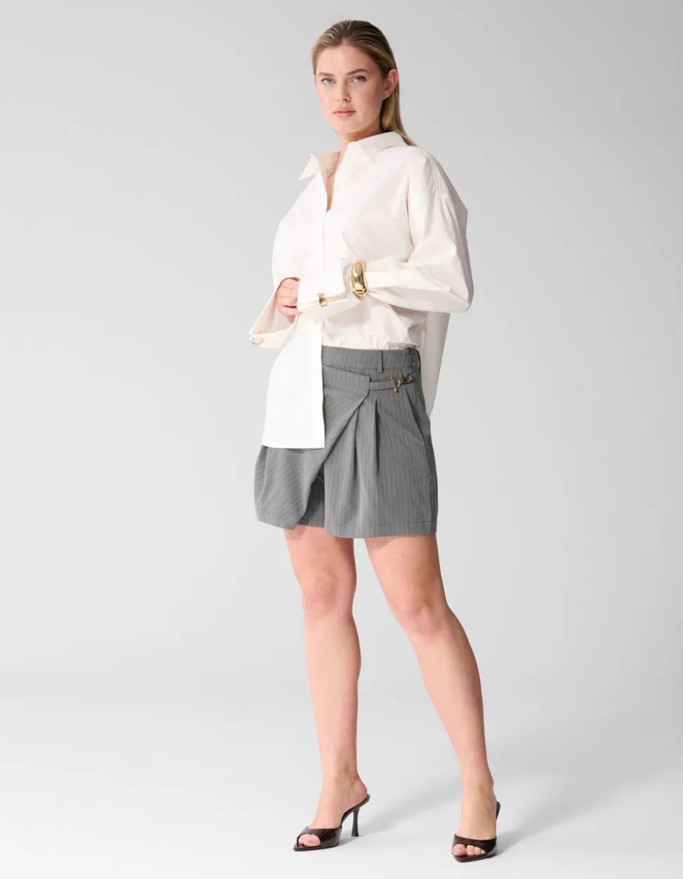 Pinstripe Pleated Skort Donkergrijs