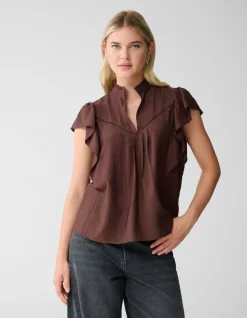 Ruffle Top Bruin
