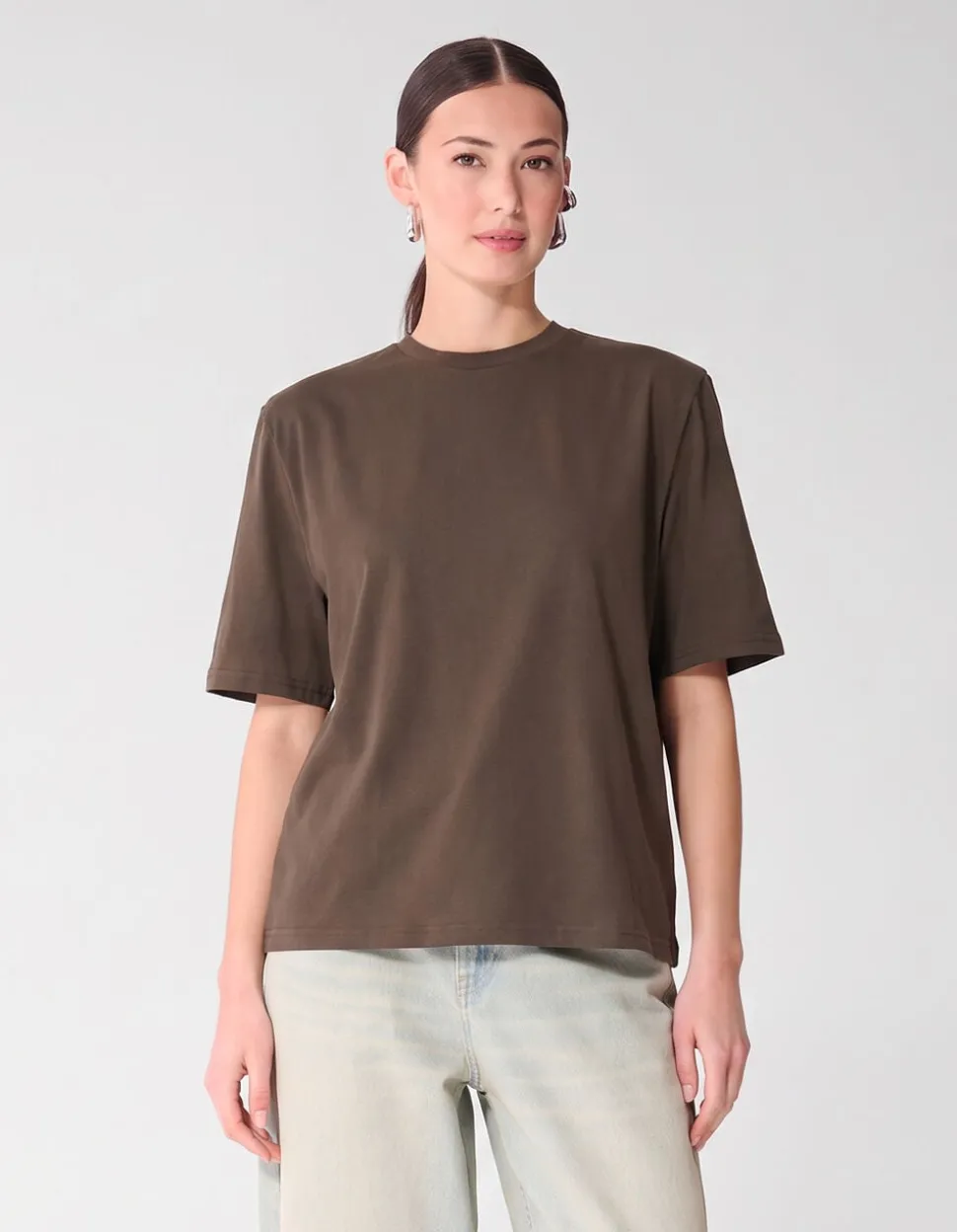 Shoulderpadded T-shirt Donkerbruin