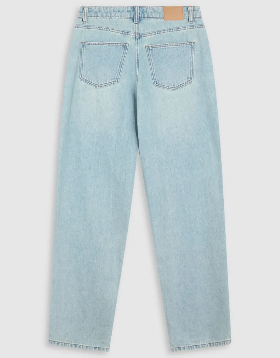 Soft Straight Fit Jeans Bleached