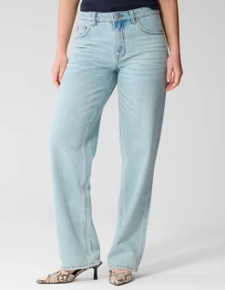 Soft Straight Fit Jeans Bleached