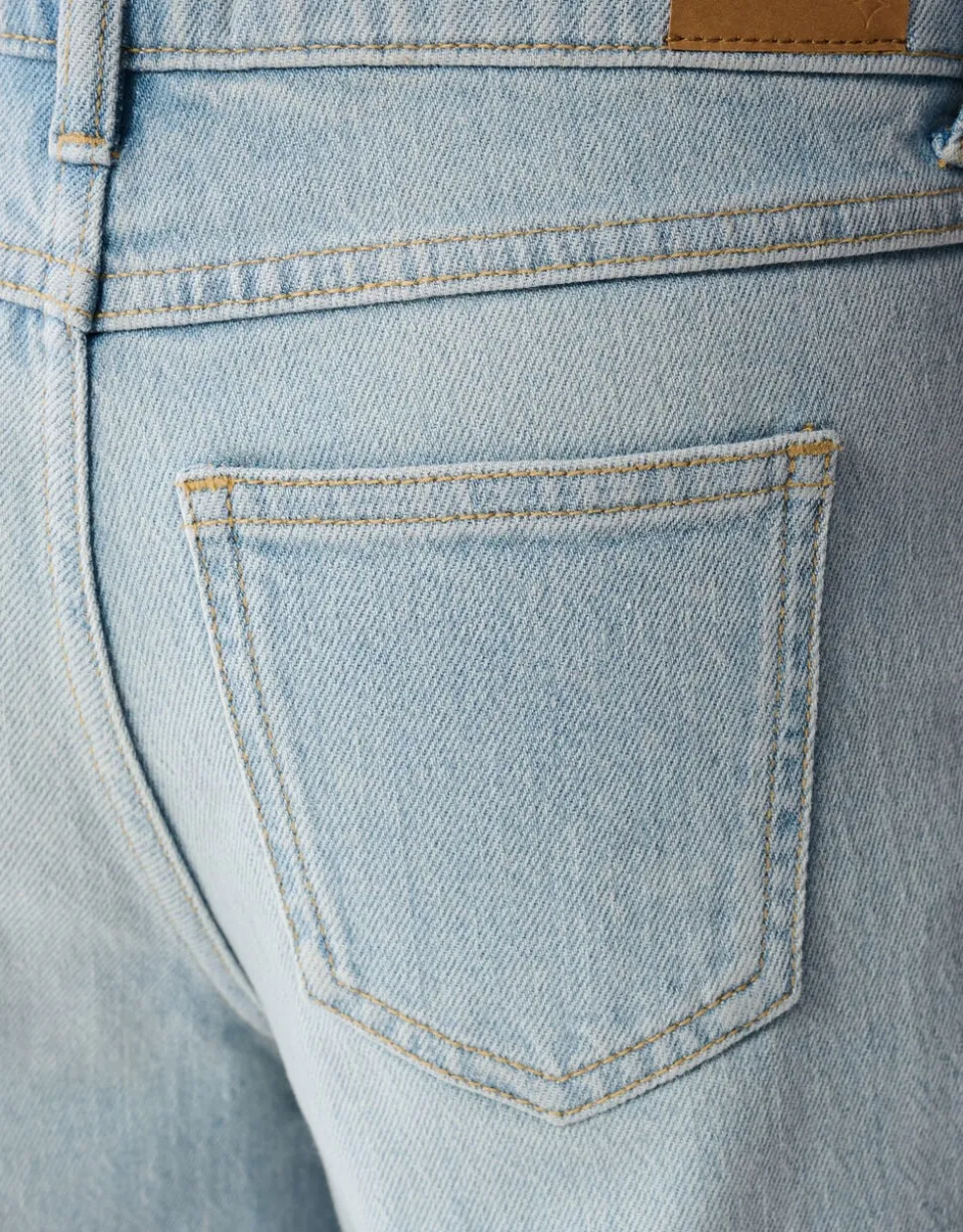 Strass Barrel Fit Jeans Bleached
