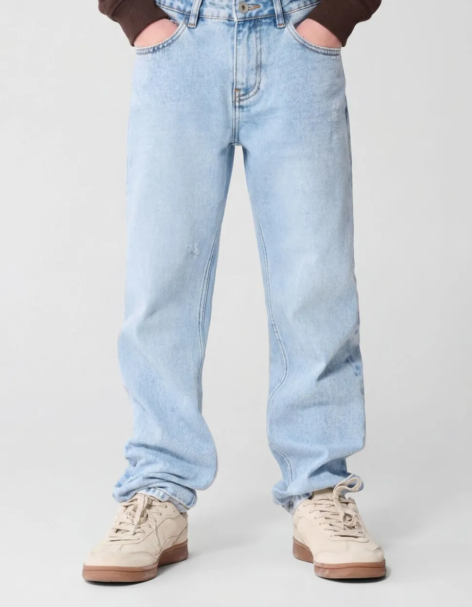 Tapered Fit Jeans Bleached
