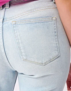 Tapered Fit Jeans Bleached L29