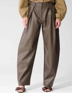 Vegan Leren Braided Barrel Fit Broek Donkerbruin