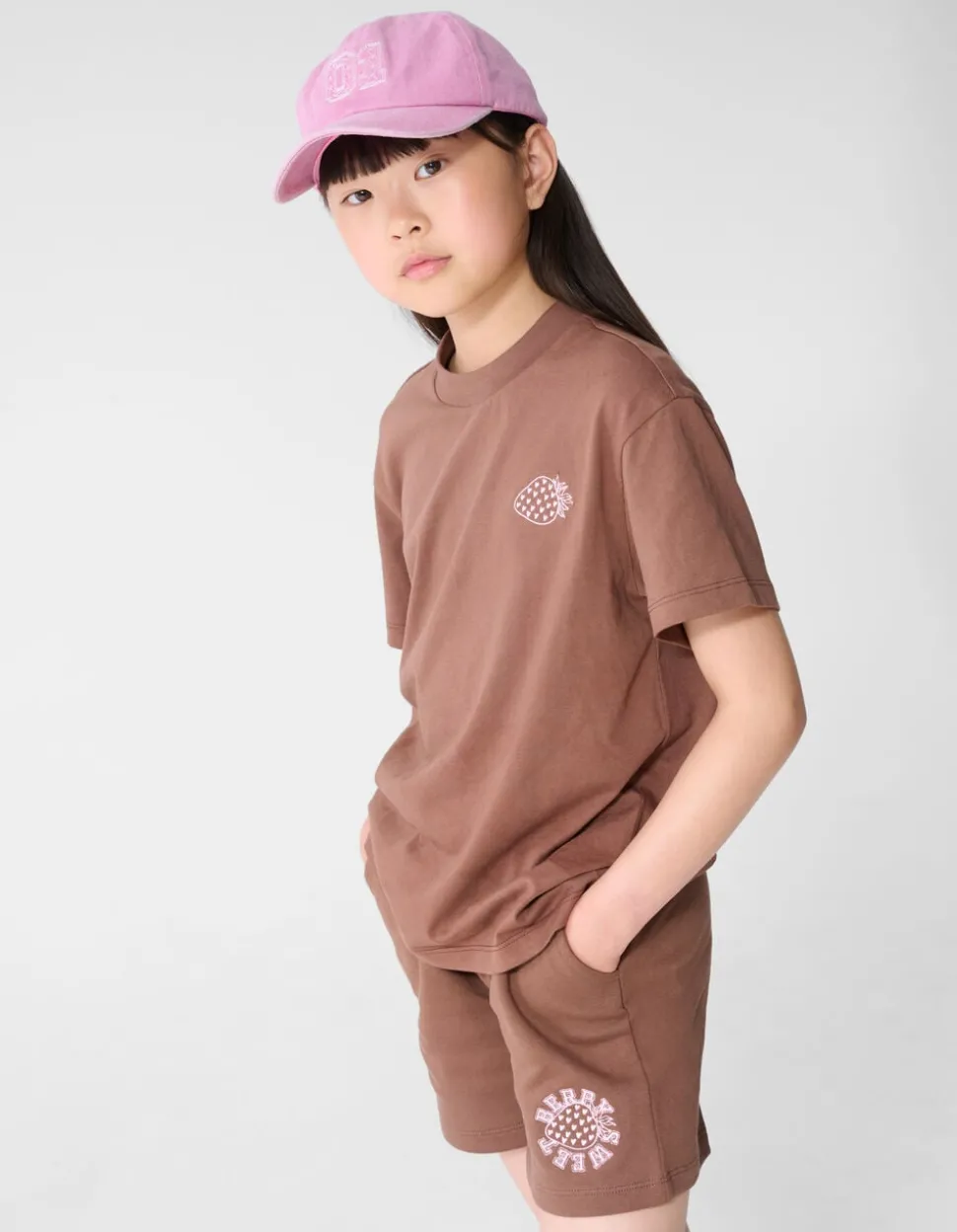 Washed Strawberry T-shirt Bruin