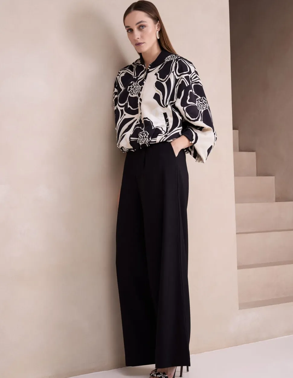Wide Leg Fit Broek Zwart By Mieke