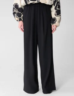 Wide Leg Fit Broek Zwart By Mieke